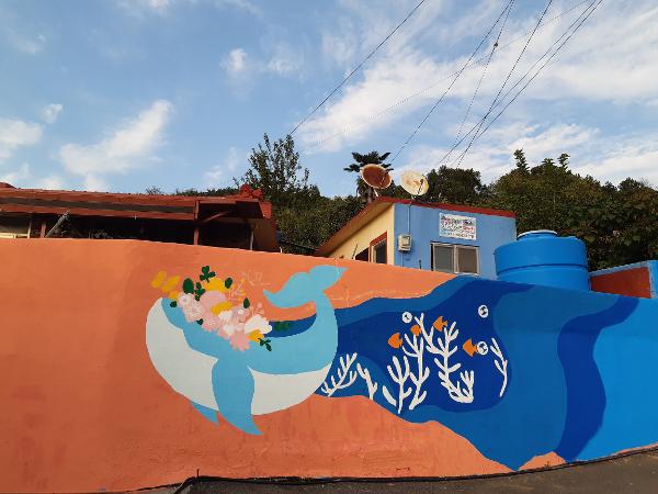 10월 14일 토요일 지도 섬 마을 벽화그리기 참여